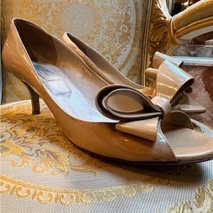 Valentino Garavani Nude Heels with Bow